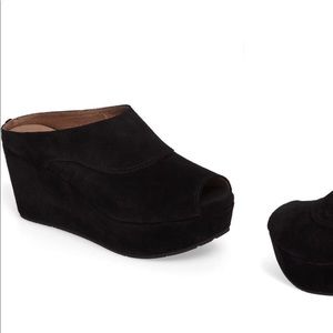 Chocolat Blu Wind Platform Wedge Mule